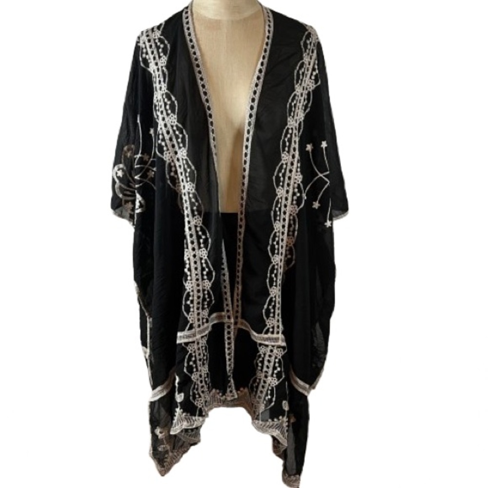 Paparazzi Black and White Embroidered Poncho boho coverup festival one size